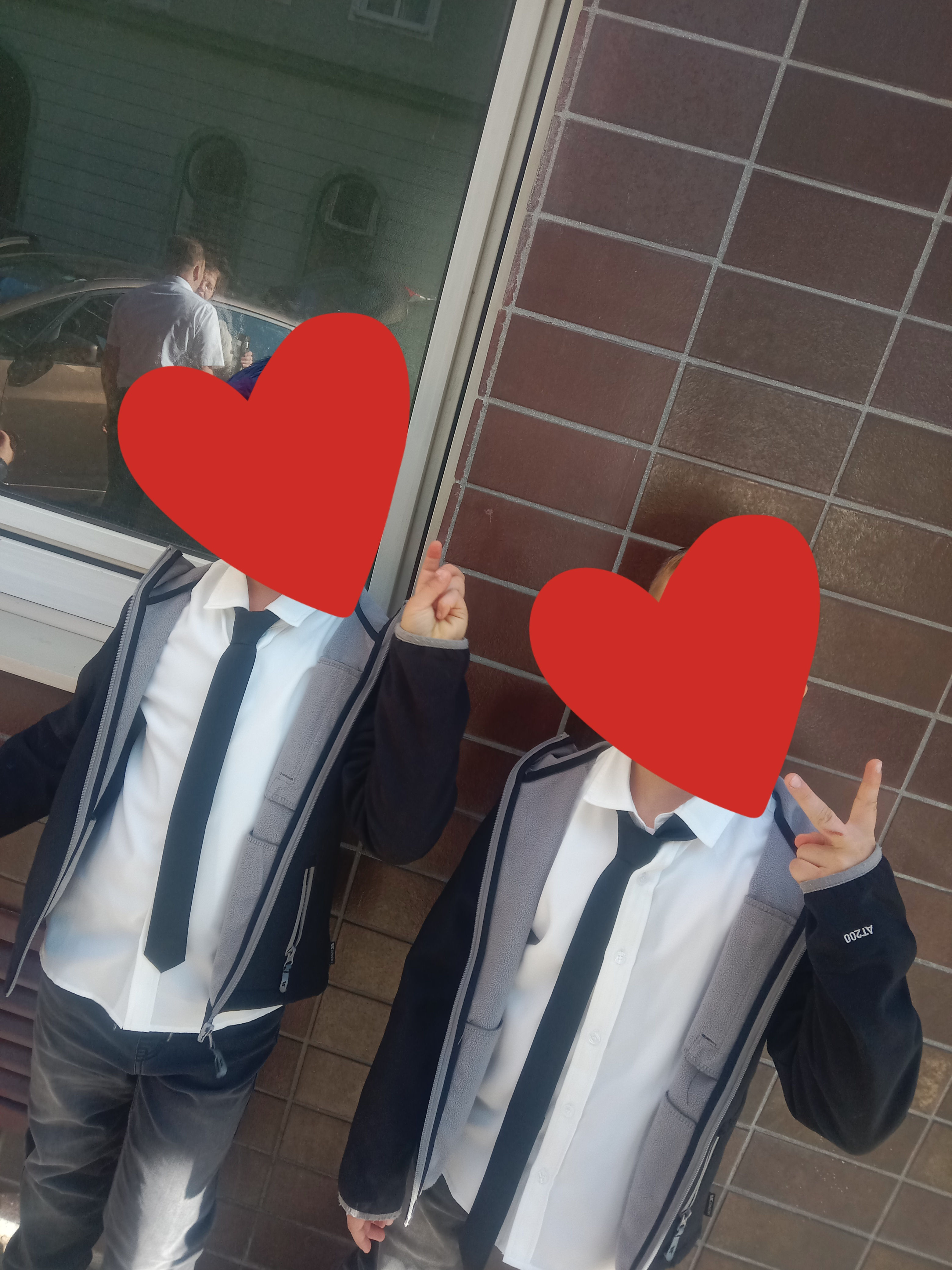 7sqw7bgbam0n.jpg